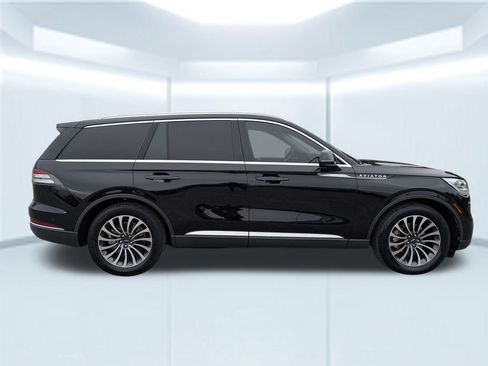 Used 2023 Lincoln Aviator Reserve w/ Equipment Group 201A image 7