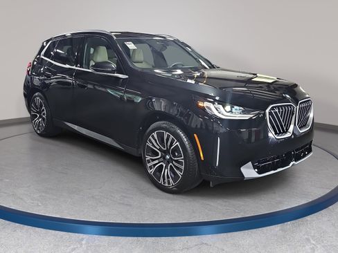 New 2026 BMW X3 xDrive30i w/ Premium Package AWD/4WD image 3