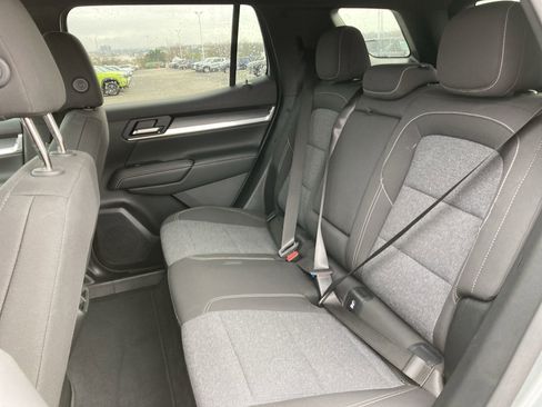 Used 2025 GMC Terrain Elevation image 27