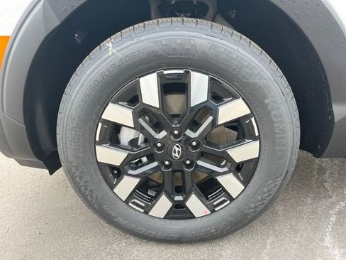 New 2026 Hyundai Santa Cruz SE image 9
