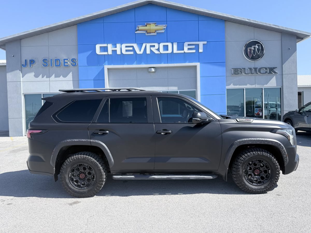 Used 2024 Toyota Sequoia TRD Pro AWD/4WD image 4