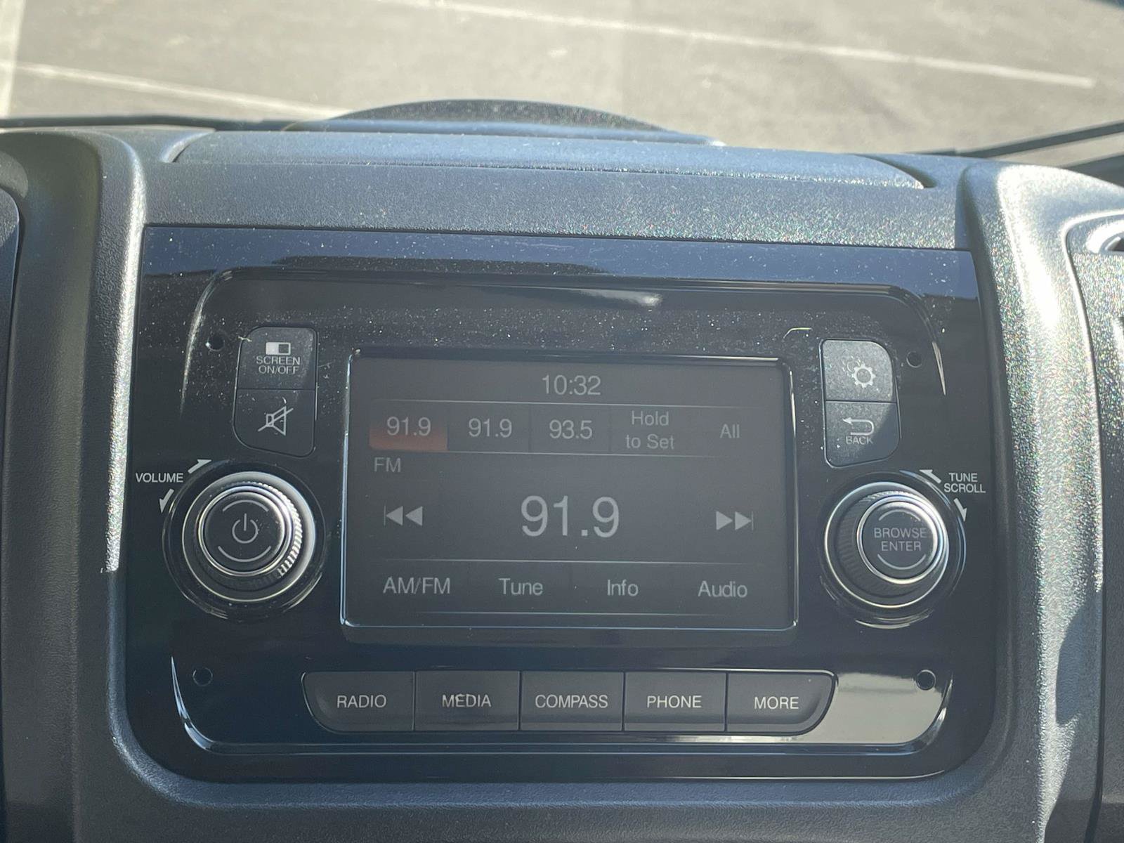 Used 2018 RAM ProMaster 1500 FWD image 26