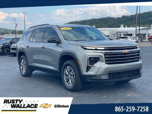 New 2026 Chevrolet Traverse LT FWD image 1