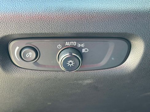 Used 2023 Chevrolet Traverse LT w/ Midnight/Sport Edition AWD/4WD image 22
