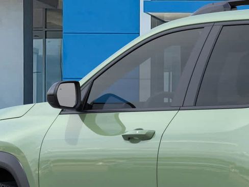 New 2026 Chevrolet Equinox LT w/ Convenience Package II image 12