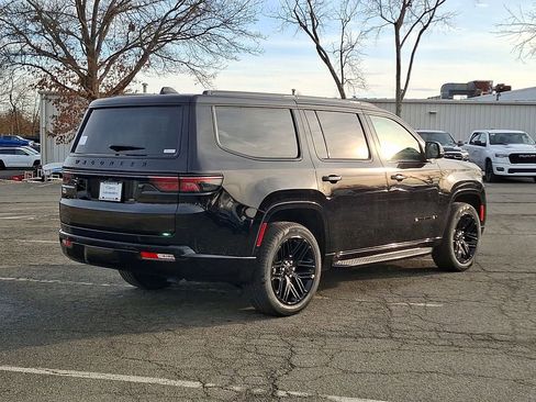 New 2025 Jeep Wagoneer Series II w/ Premium Group I image 7