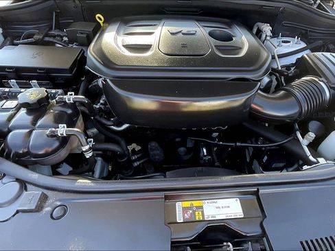 Used 2019 Jeep Grand Cherokee Laredo image 9