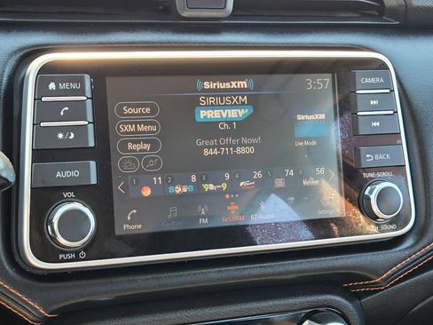 Used 2020 Nissan Versa SR FWD image 24