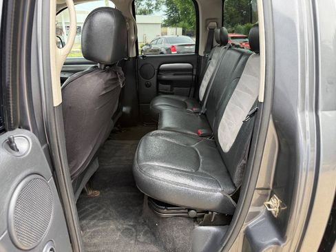 Used 2004 Dodge Ram 1500 Truck SLT w/ Sport Appearance Group AWD/4WD image 13
