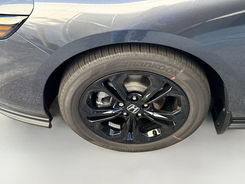 New 2025 Honda Accord SE image 25