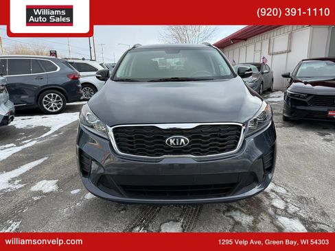 Used 2019 Kia Sorento S image 8