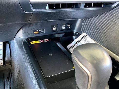 Used 2025 Toyota Camry SE FWD image 24