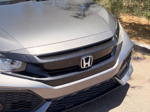 Used 2019 Honda Civic Sport image 4