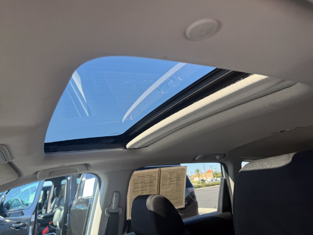 Used 2024 Honda CR-V EX image 28