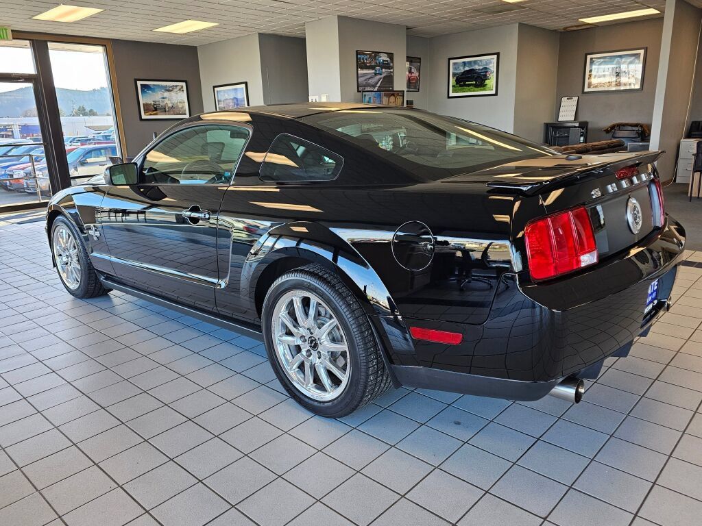 Used 2009 Ford Mustang Shelby GT500 RWD image 3