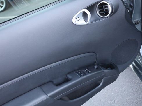 Used 2006 Nissan 350Z Enthusiast w/ (N93) Cargo Convenience Pkg image 22