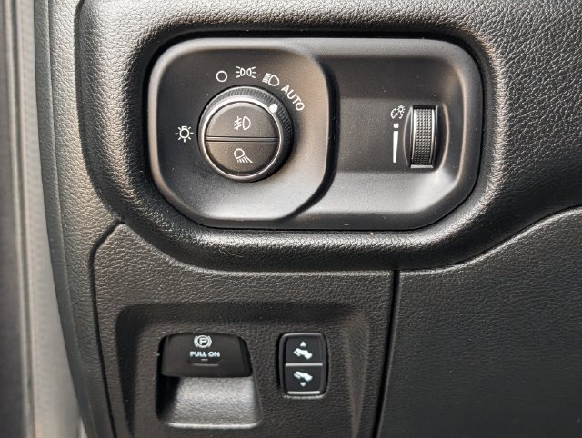 Used 2022 RAM 1500 Big Horn RWD image 20