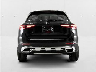 Used 2026 Mercedes-Benz GLC 300 4MATIC video 4