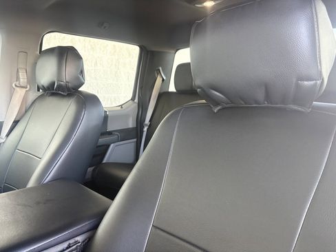 Used 2017 Ford F250 XLT w/ XLT Value Package image 2