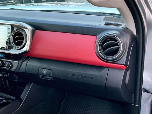 Used 2023 Toyota Tacoma SR5 image 18