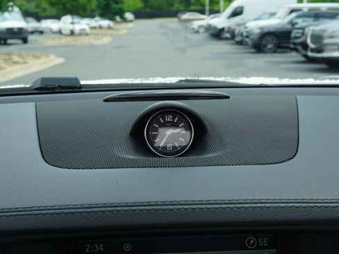 Used 2014 Mercedes-Benz SL 63 AMG image 21