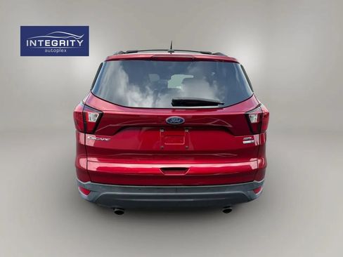 Used 2019 Ford Escape SEL AWD/4WD image 4