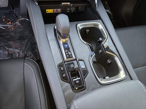 New 2026 Lexus RX 350h AWD/4WD image 13