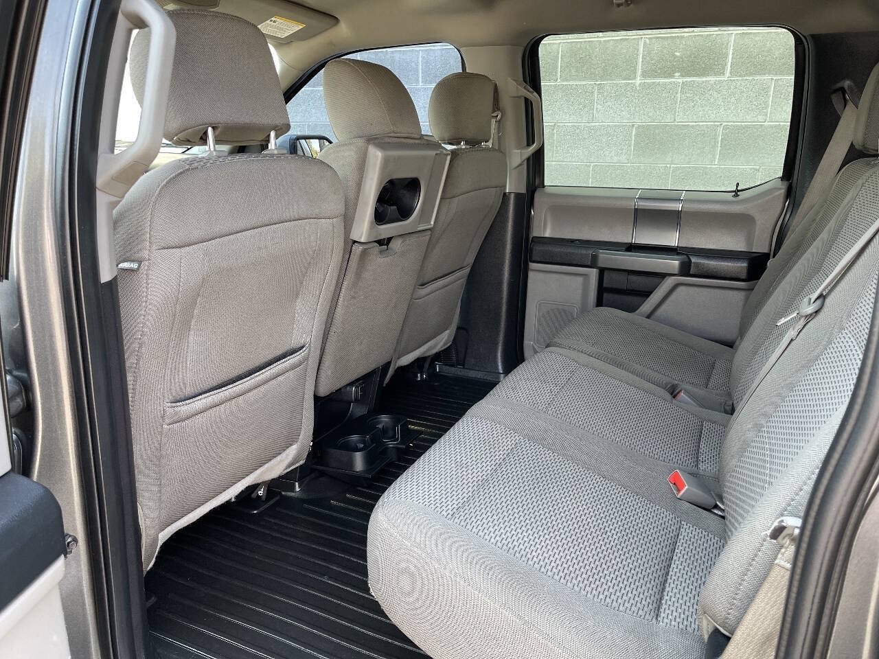 Used 2018 Ford F150 XLT w/ Equipment Group 302A Luxury AWD/4WD image 11