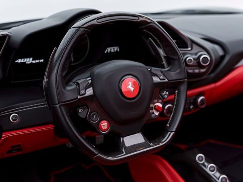 Used 2018 Ferrari 488 Spider RWD image 56