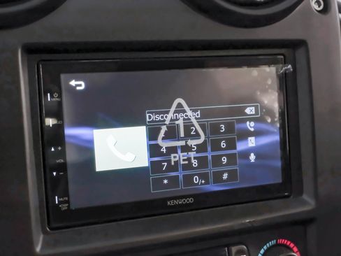 Used 2005 HUMMER H2 SUT Sport Utility Pickup 4D w/ Preferred Equipment Group image 24