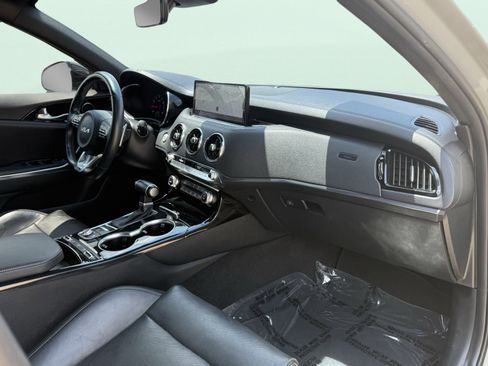 Used 2022 Kia Stinger GT-Line image 45