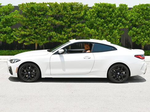 Used 2026 BMW 430i xDrive Coupe w/ M Sport Package AWD/4WD image 7