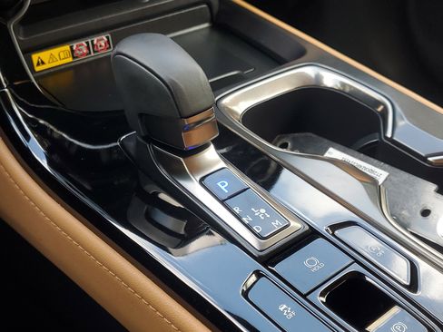 Used 2025 Lexus NX 250 FWD w/ Towing Package (2000 Lbs) image 30