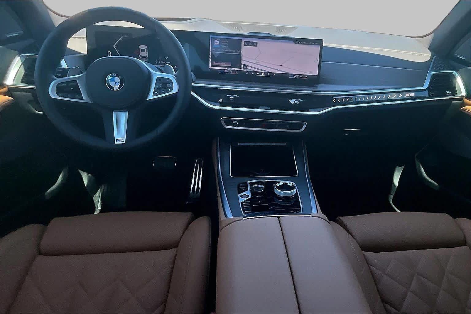 Used 2026 BMW X5 xDrive40i w/ Executive Package AWD/4WD image 14
