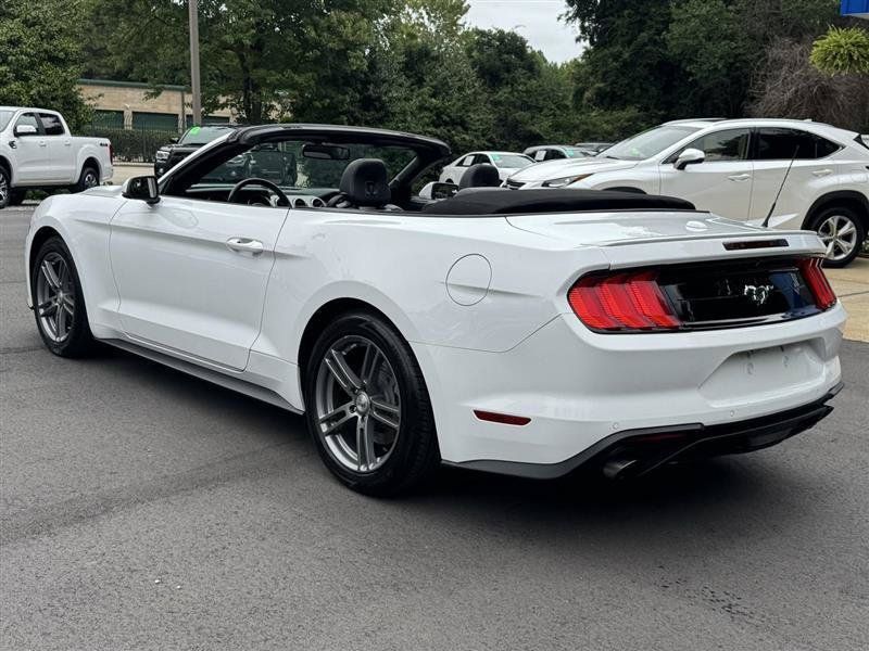 Used 2018 Ford Mustang Premium RWD image 4