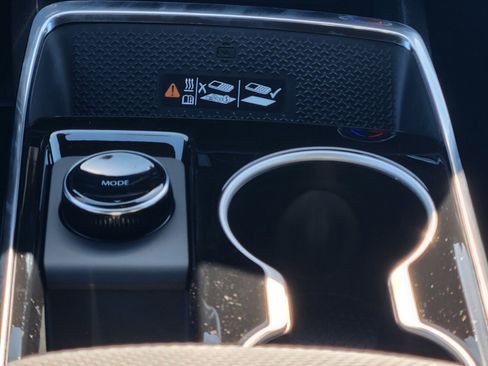 New 2026 Chevrolet Equinox LT w/ Convenience Package II image 9