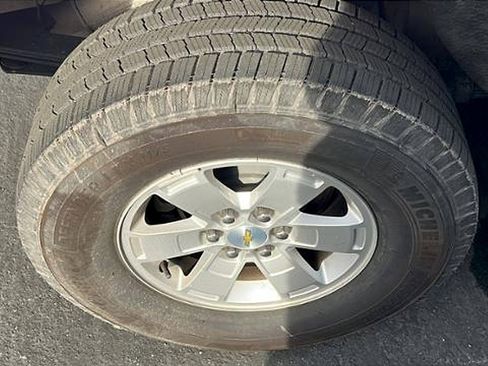 Used 2017 Chevrolet Colorado W/T w/ WT Convenience Package image 2