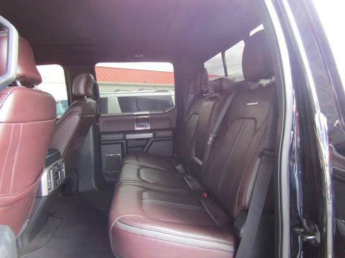 Used 2017 Ford F250 Platinum w/ FX4 Off-Road Package AWD/4WD image 10