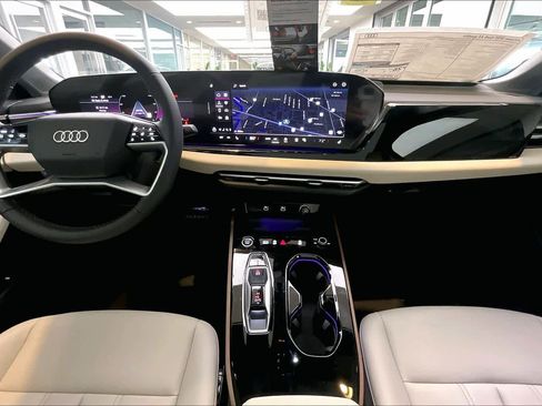 Used 2025 Audi A5 2.0T Premium image 16