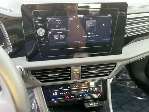 Used 2025 Volkswagen Jetta S image 16