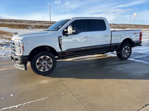 Used 2025 Ford F250 King Ranch image 9