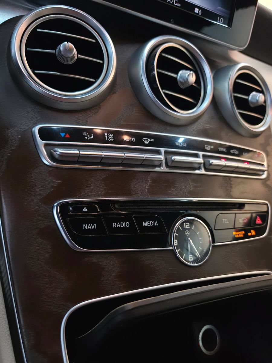 Used 2018 Mercedes-Benz C 300 Cabriolet image 45