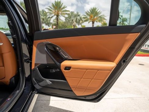 Used 2023 BMW 740i w/ Parking Assistance Package image 26