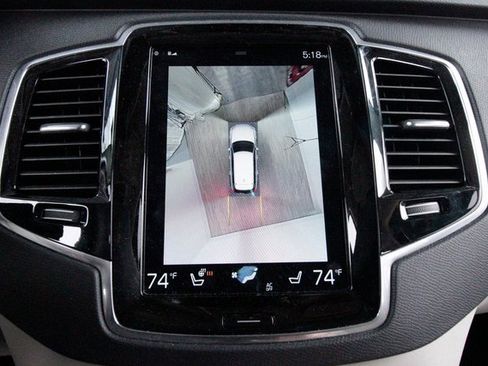 Certified 2022 Volvo XC90 T6 Momentum image 15