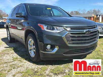 Used 2020 Chevrolet Traverse LT
