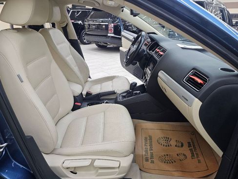 Used 2015 Volkswagen Jetta SEL Premium FWD image 19