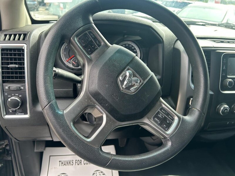 Used 2021 RAM 1500 Classic SLT AWD/4WD image 15