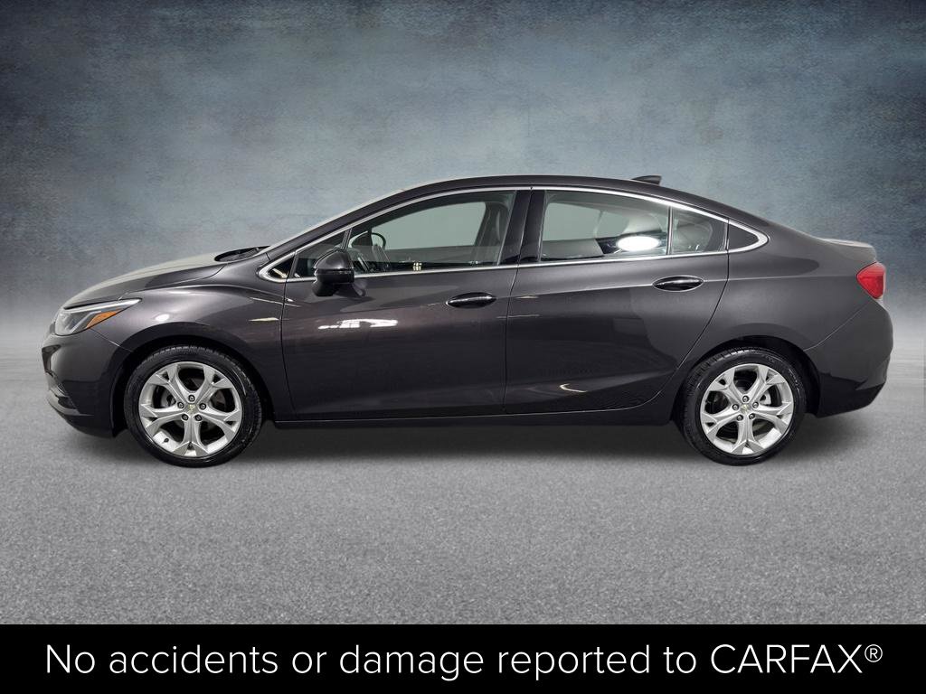 Used 2017 Chevrolet Cruze Premier FWD image 3