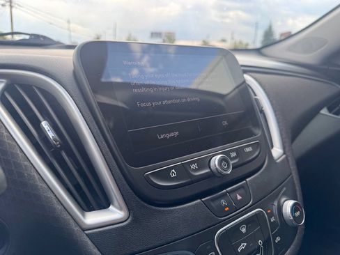 Used 2020 Chevrolet Malibu LS FWD image 15