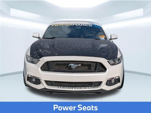 Used 2017 Ford Mustang GT Premium w/ Equipment Group 401A RWD image 9